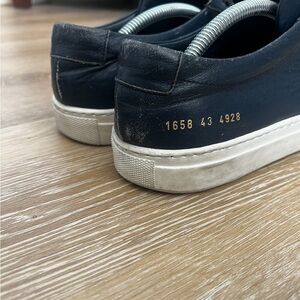 Common Projects Original Achilles Low - Navy Blue / White Sole - Size 43 EU